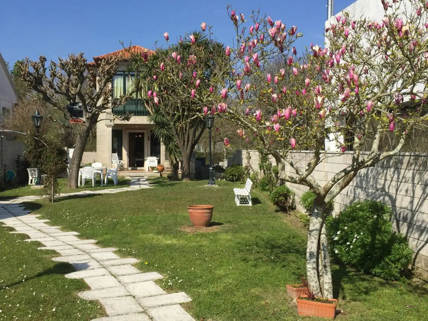 Casa o chalet en venta en Rúa Muíños, 72, Coruxo - Oia - Saiáns Jardín de Casa o chalet en venta en Vigo con Calefacción, Jardín privado y Parquet
