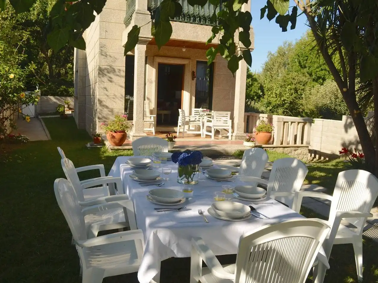 Casa o chalet en venta en Rúa Muíños, 72, Coruxo - Oia - Saiáns Terraza de Casa o chalet en venta en Vigo con Calefacción, Jardín privado y Parquet