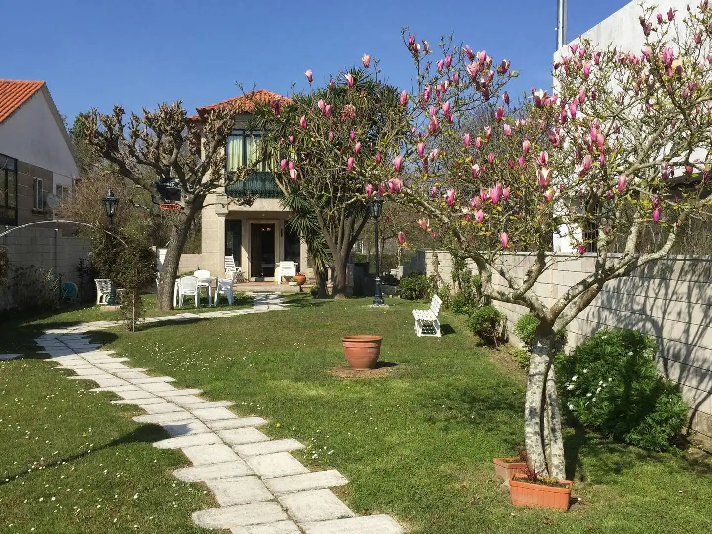 Casa o chalet en venta en Rúa Muíños, 72, Coruxo - Oia - Saiáns Jardín de Casa o chalet en venta en Vigo con Calefacción, Jardín privado y Parquet