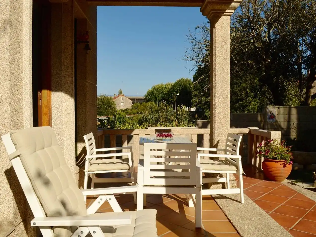 Casa o chalet en venta en Rúa Muíños, 72, Coruxo - Oia - Saiáns Terraza de Casa o chalet en venta en Vigo con Calefacción, Jardín privado y Parquet