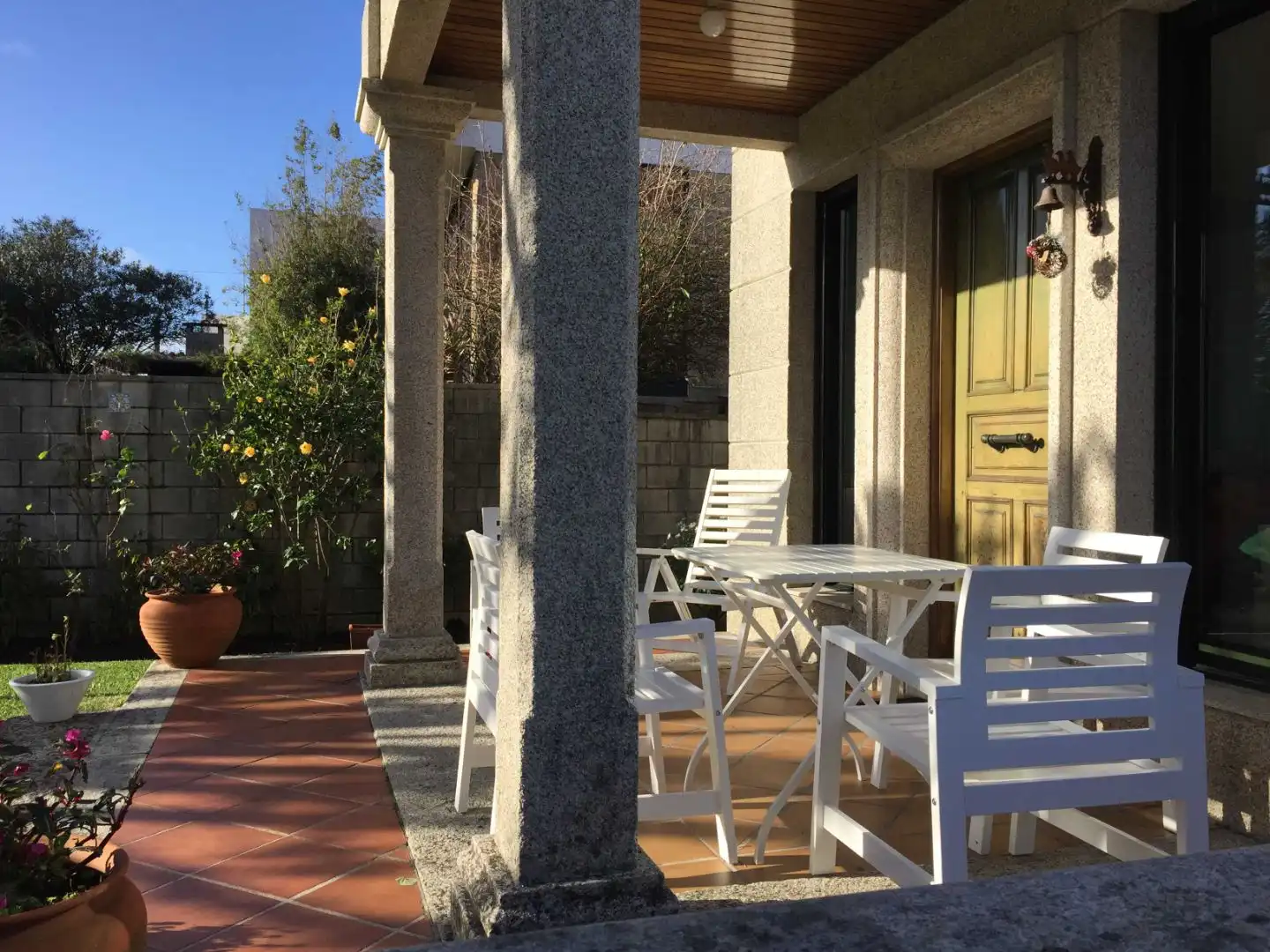 Casa o chalet en venta en Rúa Muíños, 72, Coruxo - Oia - Saiáns Terraza de Casa o chalet en venta en Vigo con Calefacción, Jardín privado y Parquet