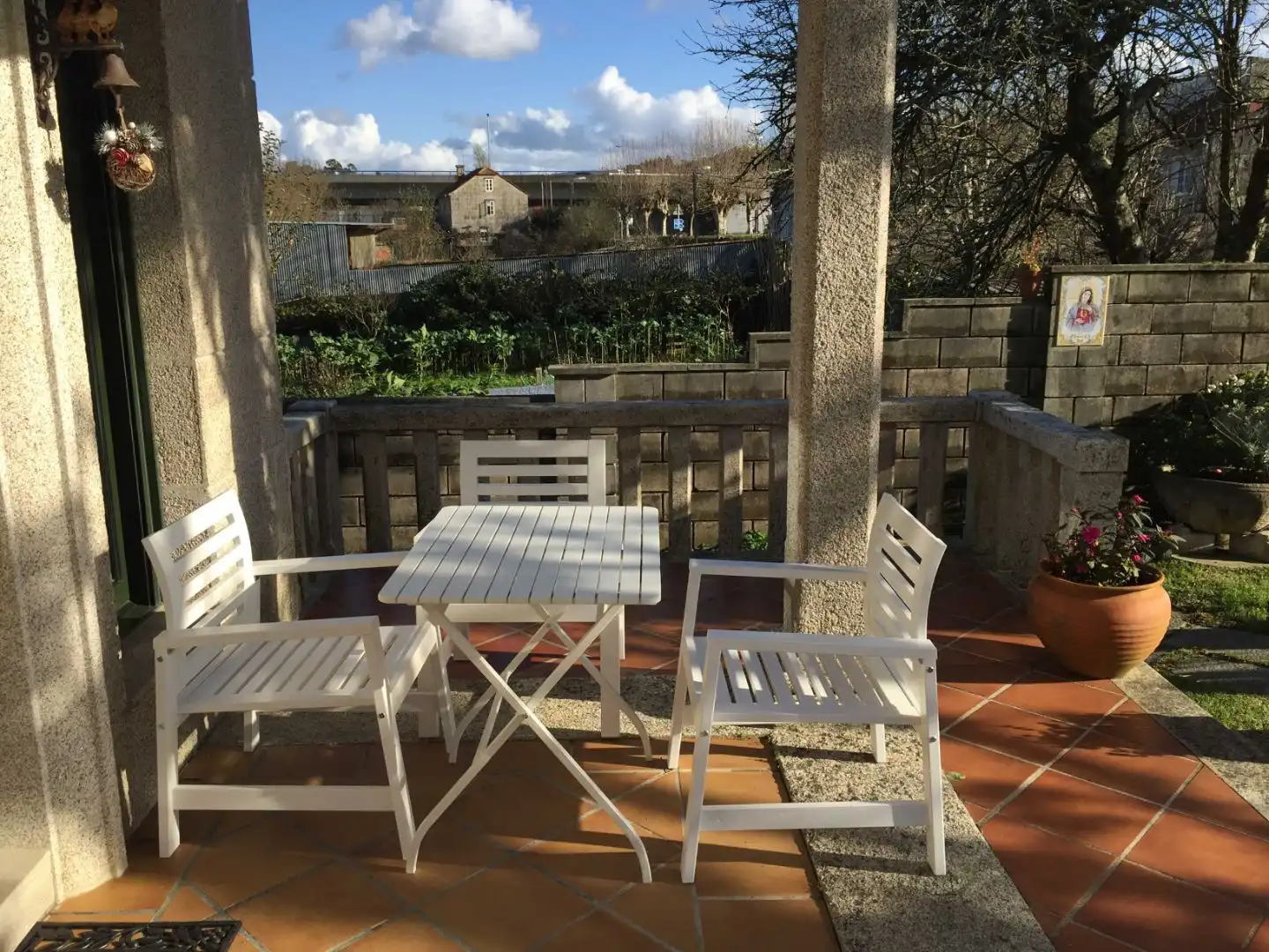 Casa o chalet en venta en Rúa Muíños, 72, Coruxo - Oia - Saiáns Terraza de Casa o chalet en venta en Vigo con Calefacción, Jardín privado y Parquet