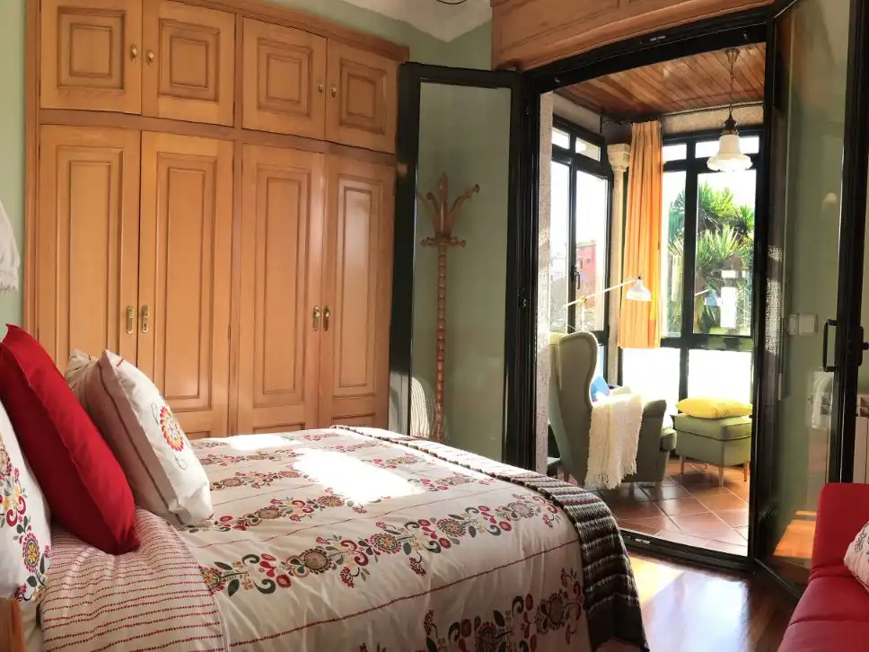 Casa o chalet en venta en Rúa Muíños, 72, Coruxo - Oia - Saiáns Habitación de Casa o chalet en venta en Vigo con Calefacción, Jardín privado y Parquet