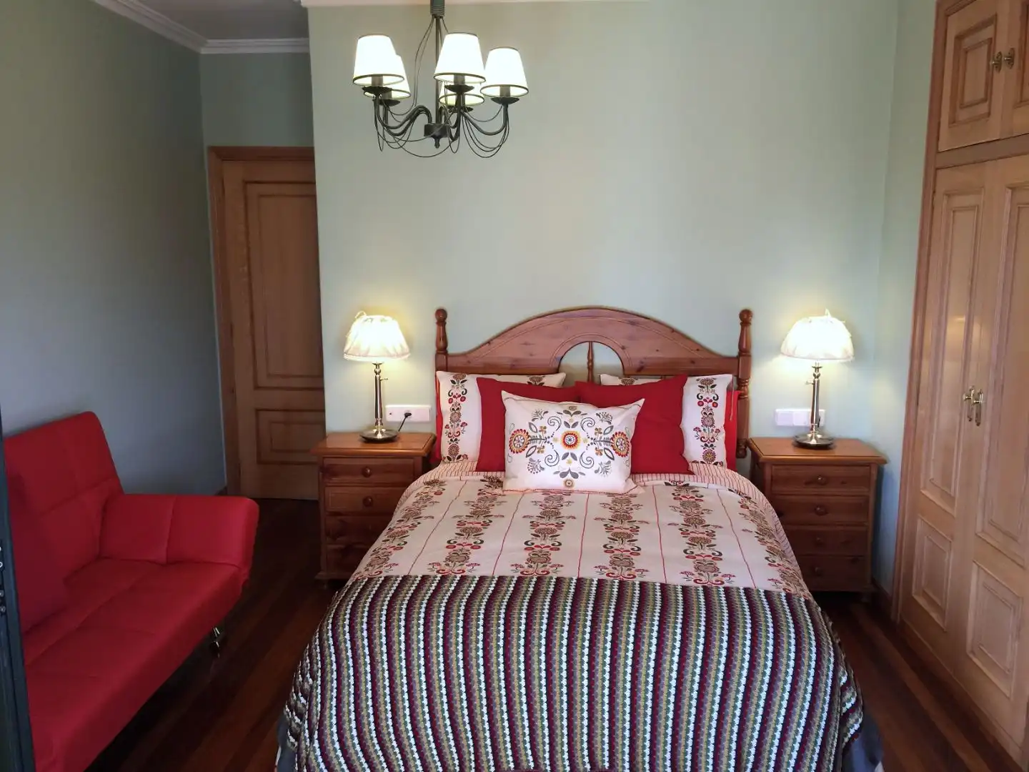 Casa o chalet en venta en Rúa Muíños, 72, Coruxo - Oia - Saiáns Habitación de Casa o chalet en venta en Vigo con Calefacción, Jardín privado y Parquet