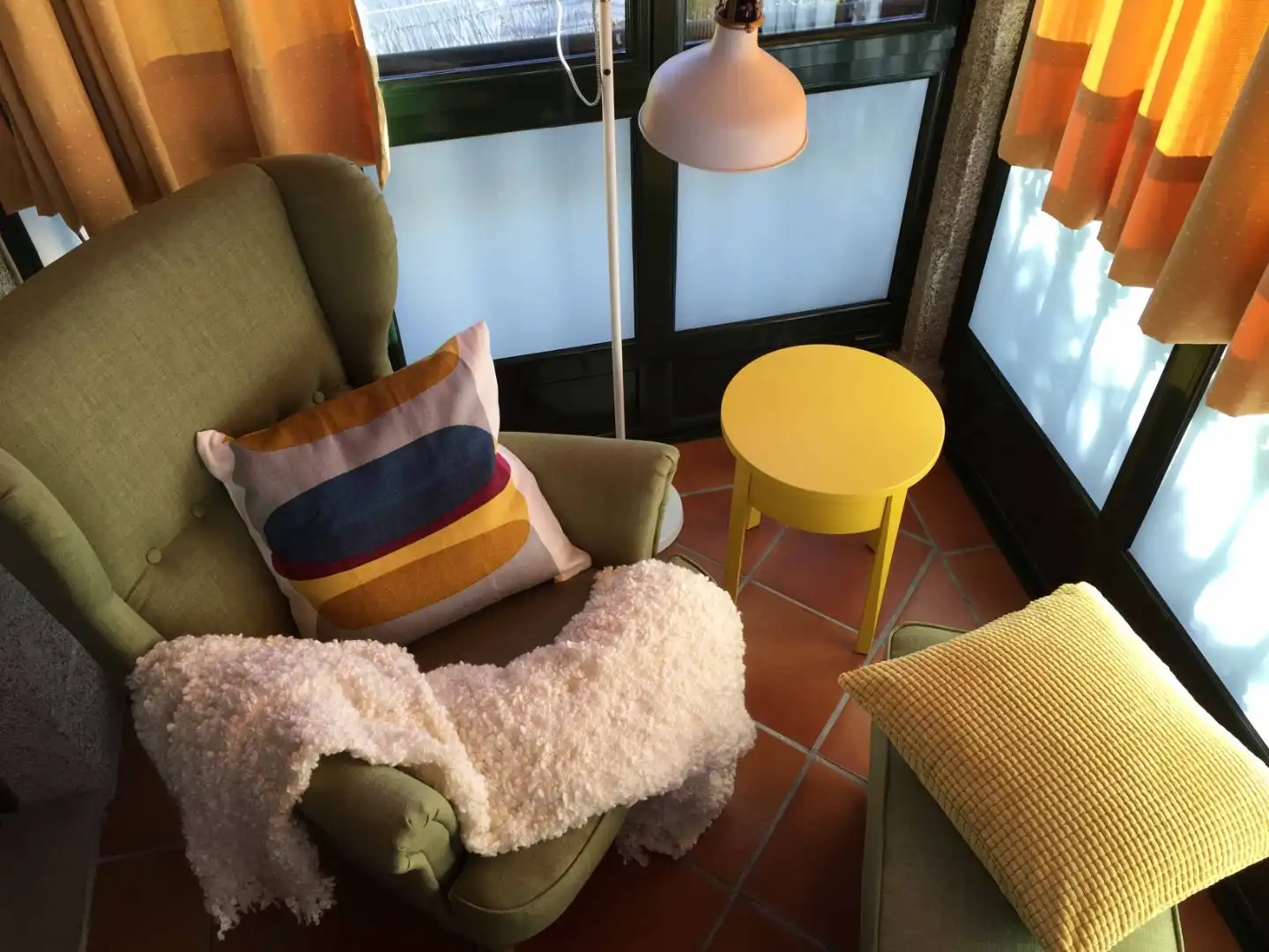 Casa o chalet en venta en Rúa Muíños, 72, Coruxo - Oia - Saiáns Sala de estar de Casa o chalet en venta en Vigo con Calefacción, Jardín privado y Parquet