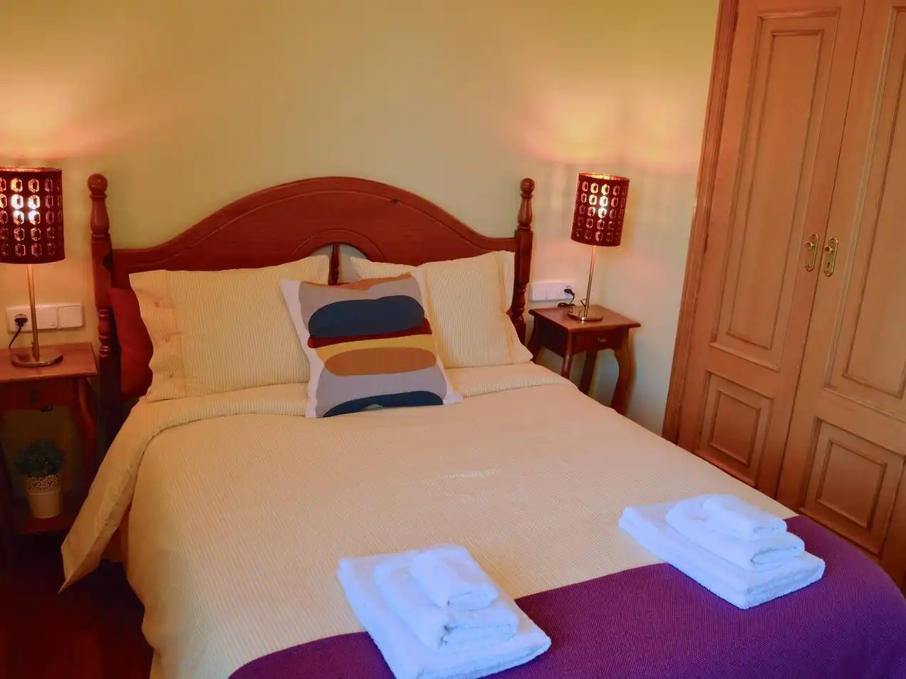 Casa o chalet en venta en Rúa Muíños, 72, Coruxo - Oia - Saiáns Habitación de Casa o chalet en venta en Vigo con Calefacción, Jardín privado y Parquet