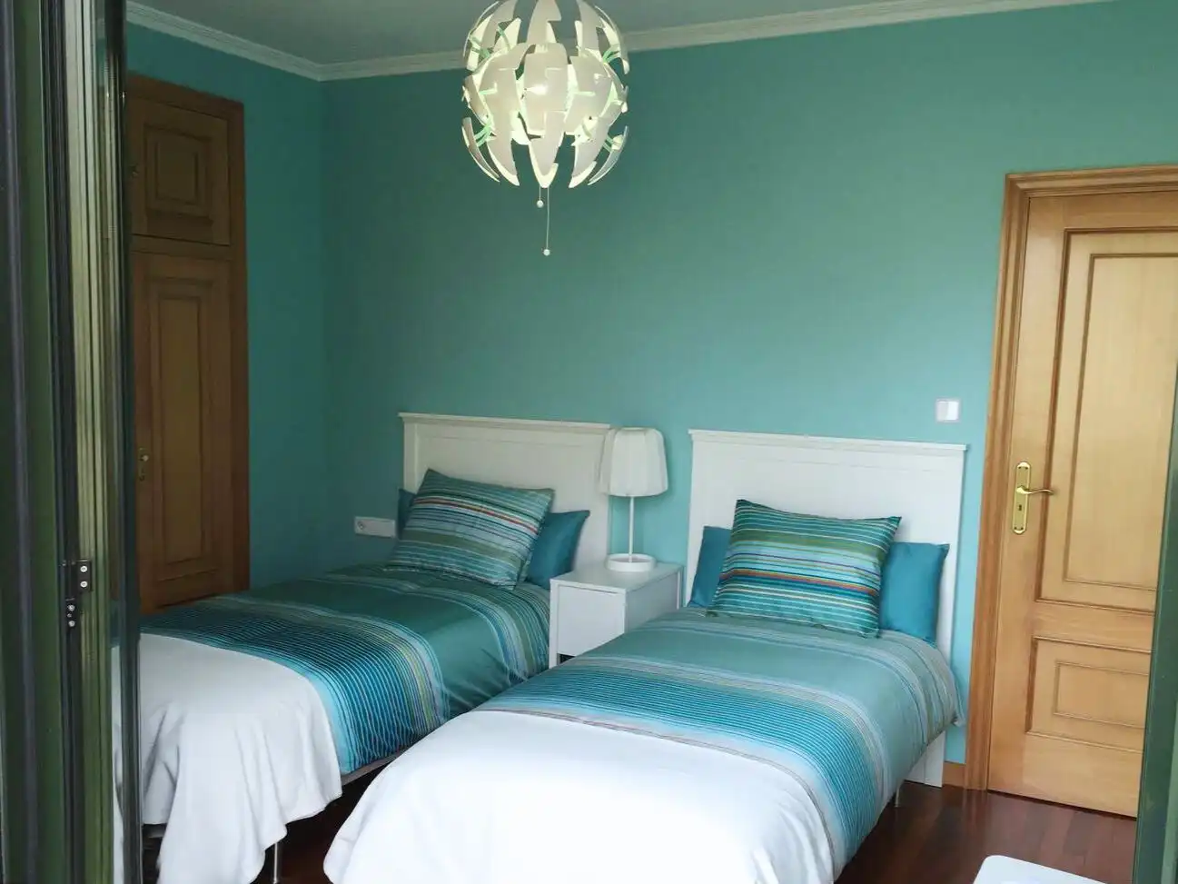 Casa o chalet en venta en Rúa Muíños, 72, Coruxo - Oia - Saiáns Habitación de Casa o chalet en venta en Vigo con Calefacción, Jardín privado y Parquet