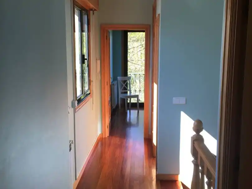 Casa o chalet en venta en Rúa Muíños, 72, Coruxo - Oia - Saiáns Casa o chalet en venta en Vigo con Calefacción, Jardín privado y Parquet
