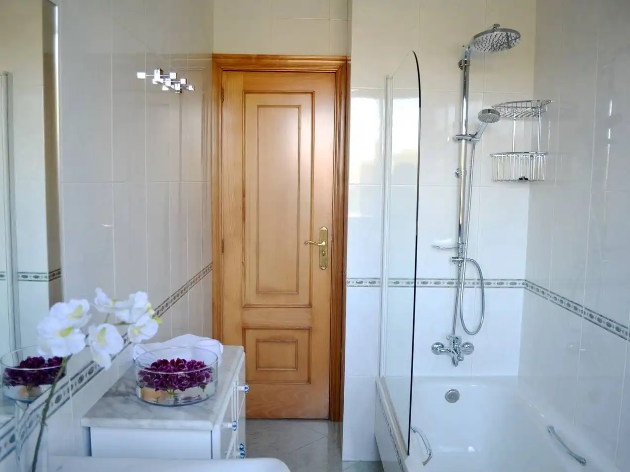 Casa o chalet en venta en Rúa Muíños, 72, Coruxo - Oia - Saiáns Baño de Casa o chalet en venta en Vigo con Calefacción, Jardín privado y Parquet