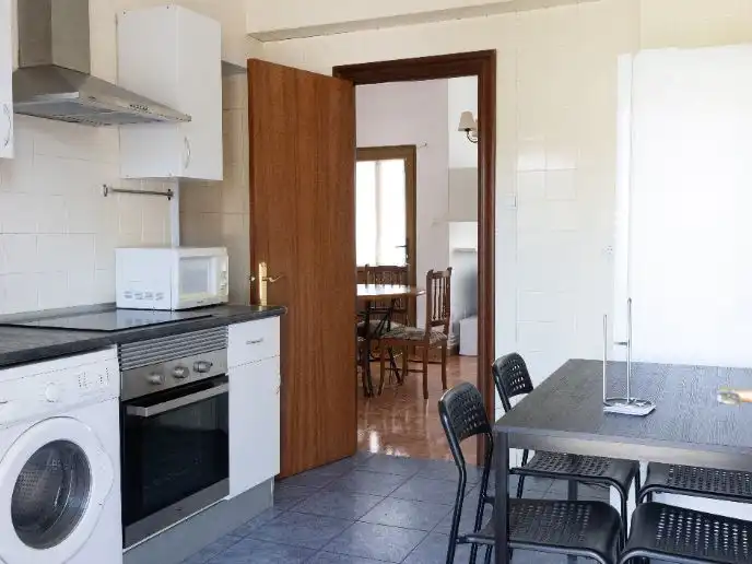 Casa o chalet en venta en Calle la Callada, 58, Somo Cocina de Casa o chalet en venta en Ribamontán al Mar con Terraza y Balcón