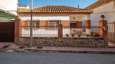 Foto 3 de Casa o chalet en venta en Calle Maestro Don Pedro Fernández, 24, Huétor Vega, Granada
