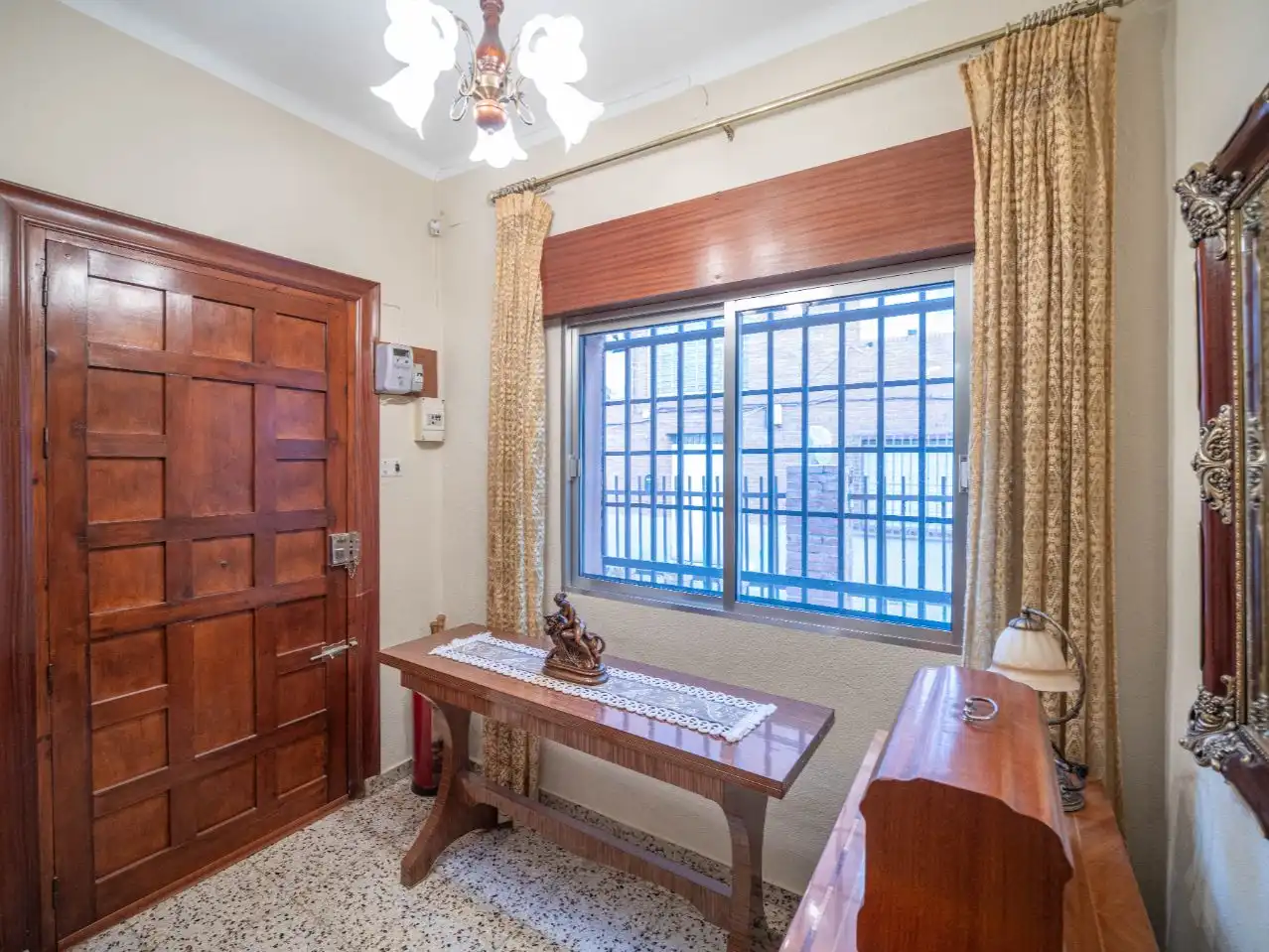 Casa o chalet en venta en Calle Maestro Don Pedro Fernández, 24, Huétor Vega Casa o chalet en venta en Huétor Vega con Aire acondicionado y Terraza
