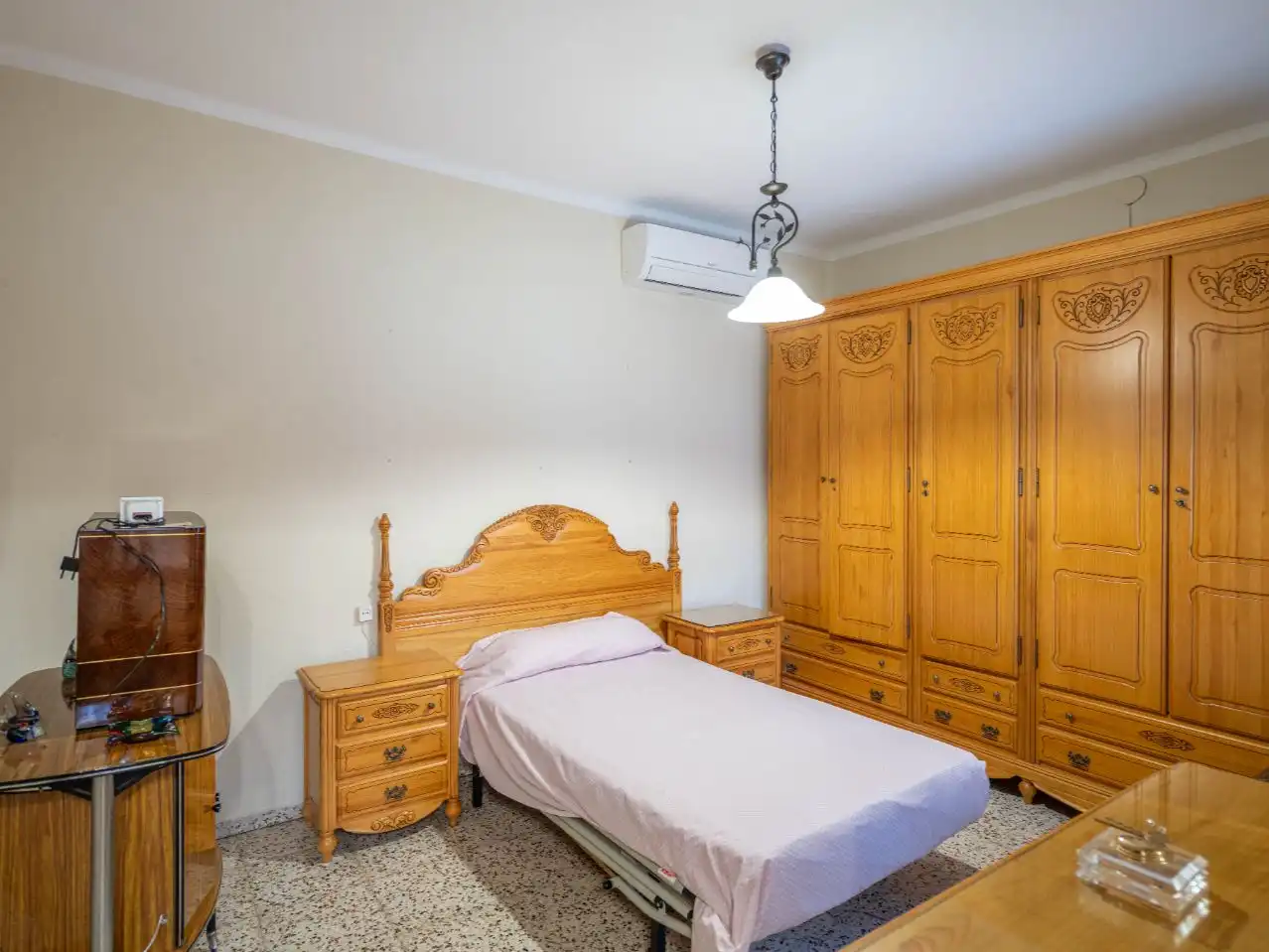 Casa o chalet en venta en Calle Maestro Don Pedro Fernández, 24, Huétor Vega Habitación de Casa o chalet en venta en Huétor Vega con Aire acondicionado y Terraza