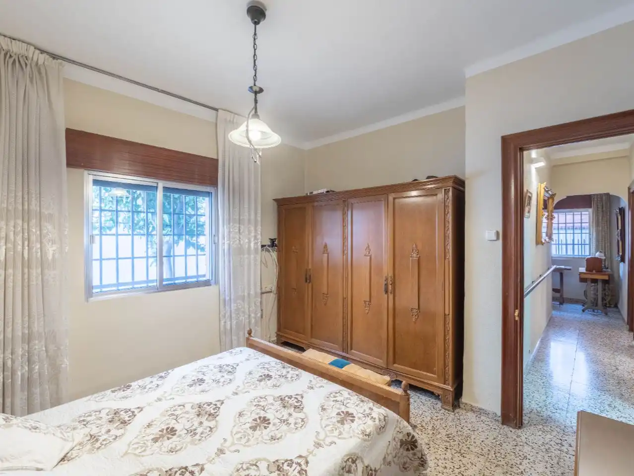 Casa o chalet en venta en Calle Maestro Don Pedro Fernández, 24, Huétor Vega Habitación de Casa o chalet en venta en Huétor Vega con Aire acondicionado y Terraza