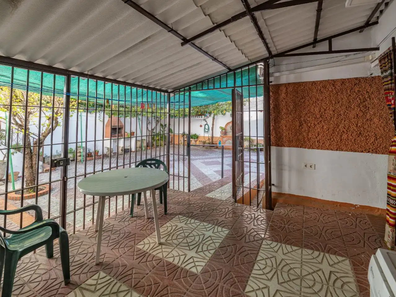 Casa o chalet en venta en Calle Maestro Don Pedro Fernández, 24, Huétor Vega Terraza de Casa o chalet en venta en Huétor Vega con Aire acondicionado y Terraza
