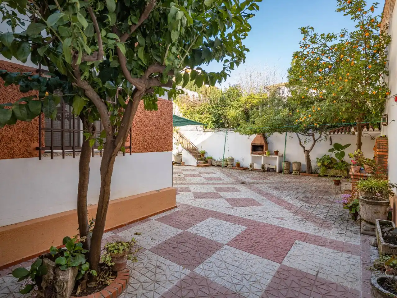Casa o chalet en venta en Calle Maestro Don Pedro Fernández, 24, Huétor Vega Terraza de Casa o chalet en venta en Huétor Vega con Aire acondicionado y Terraza