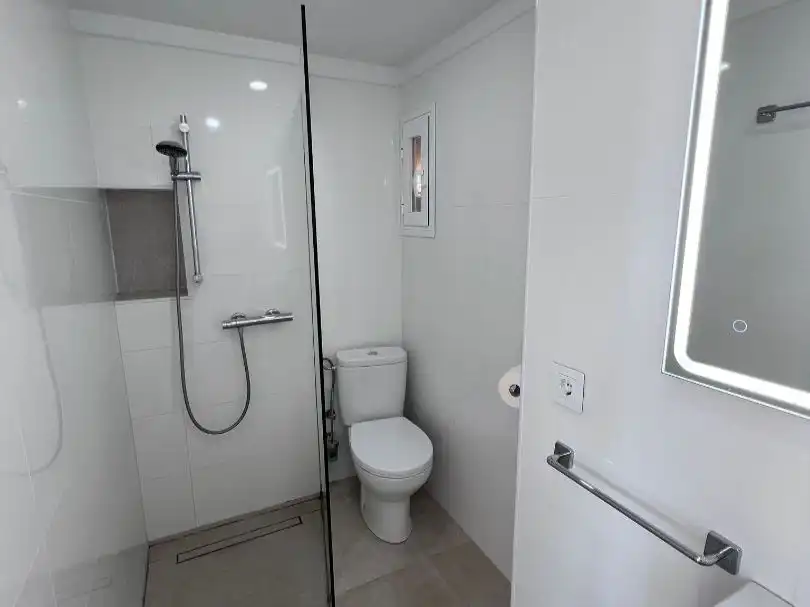 Piso en venta en Carrer de Nunyo Sanç, 24, Costa de la Calma Baño de Piso en venta en Calvià con Aire acondicionado y Balcón