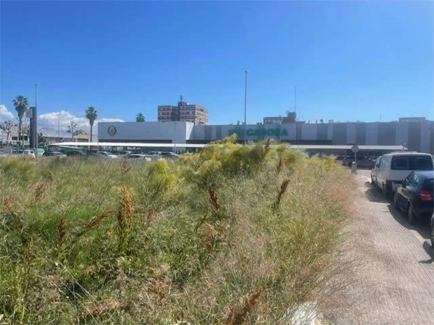 Außenansicht von Fabrikhallen zur Miete in Talavera de la Reina