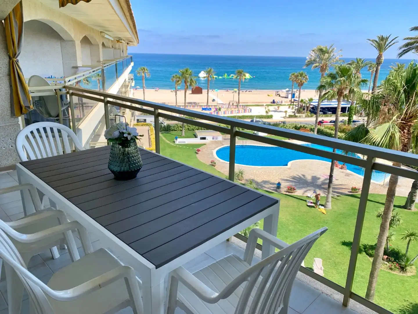 Flat for sale in Carrer de la Baixada Platja Cristall, 10, Pino Alto Terrace of Flat for sale in Mont-roig del Camp with Air Conditioner, Terrace and Swimming Pool