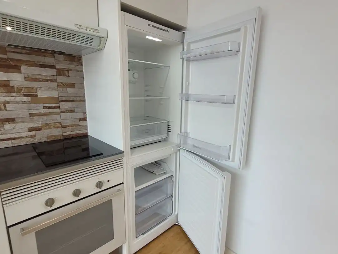 Wohnung zum Verkauf in Carretera de Fuencarral, 56, Alcobendas Küche von Wohnung zum Verkauf in Alcobendas mit Klimaanlage