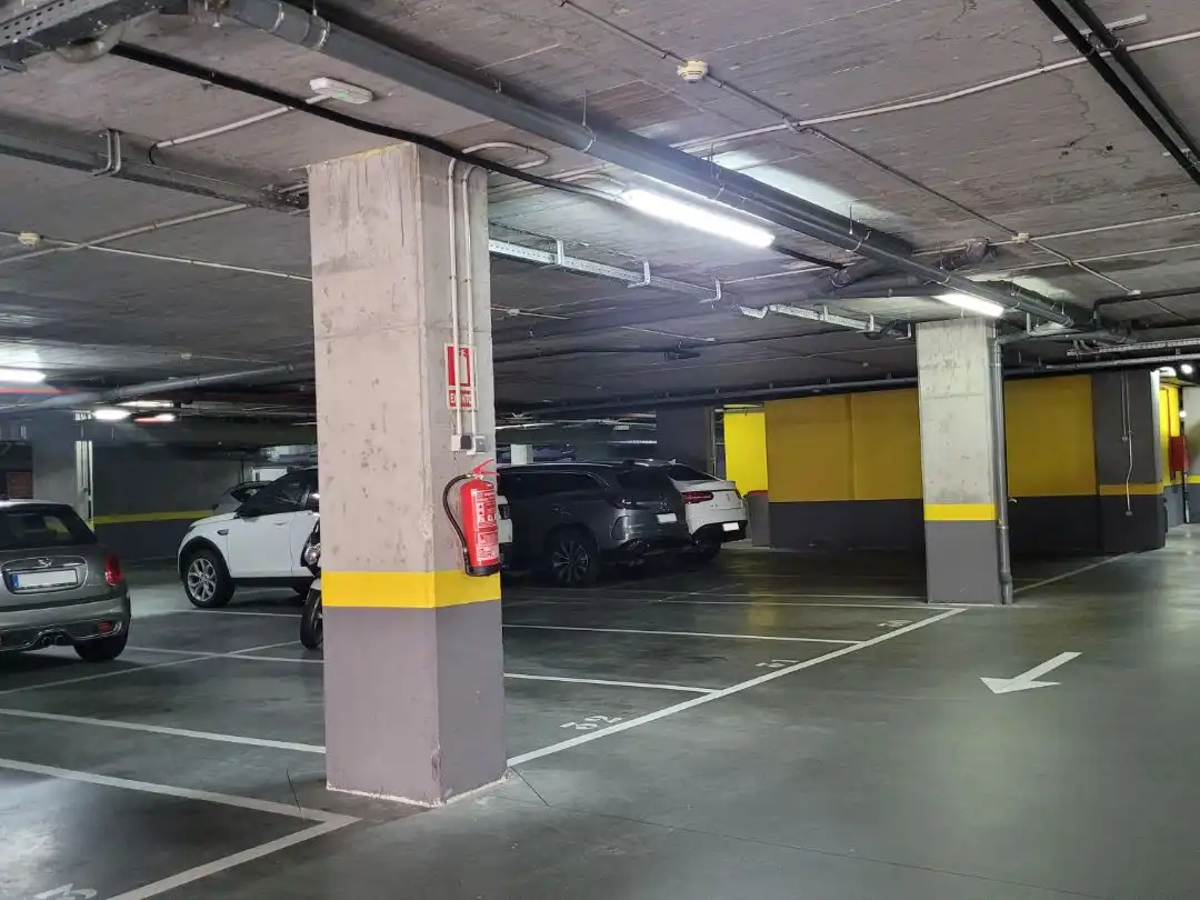 Wohnung zum Verkauf in Carretera de Fuencarral, 56, Alcobendas Parkplatz von Wohnung zum Verkauf in Alcobendas mit Klimaanlage