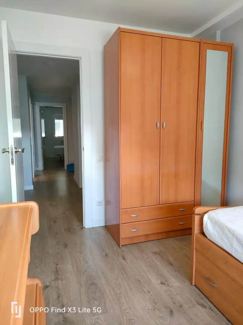 Dormitori de Pis en venda en Valladolid amb Parquet, Moblat i Forn