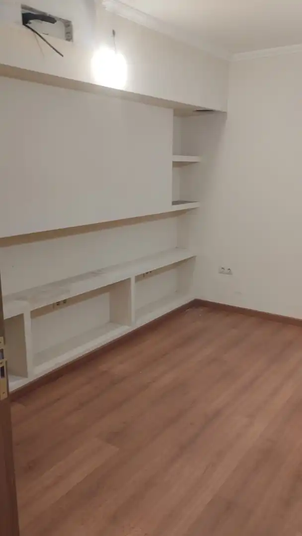 Geschaftsraum zur Miete in Calle Magnolia, 45, Ciudad Jardín Geschaftsraum zur Miete in Badajoz