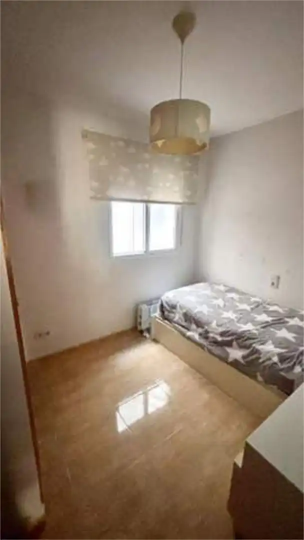 Piso en venta en Tavernes de la Valldigna Habitación de Piso en venta en Tavernes de la Valldigna con Piscina
