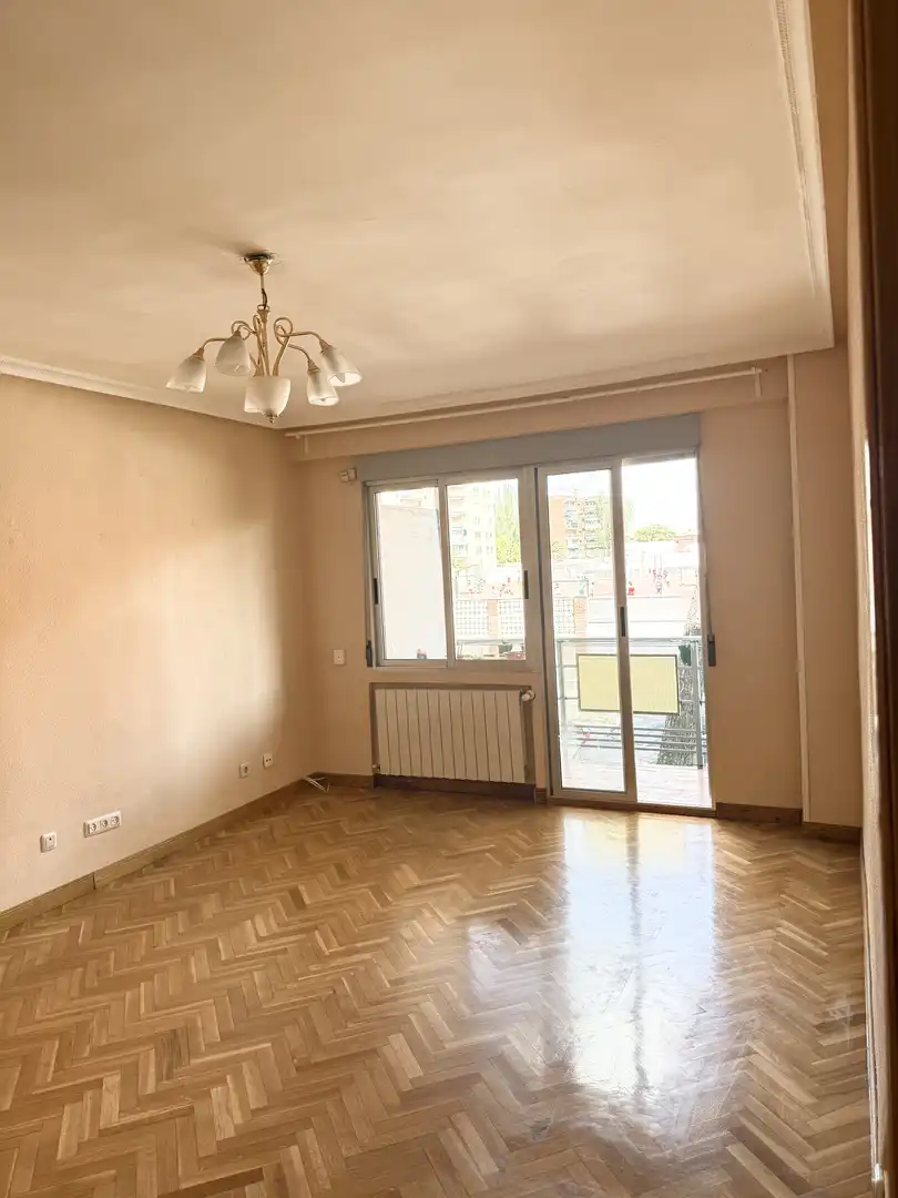 Bedroom of Flat for sale in  Madrid Capital  with Terrace
