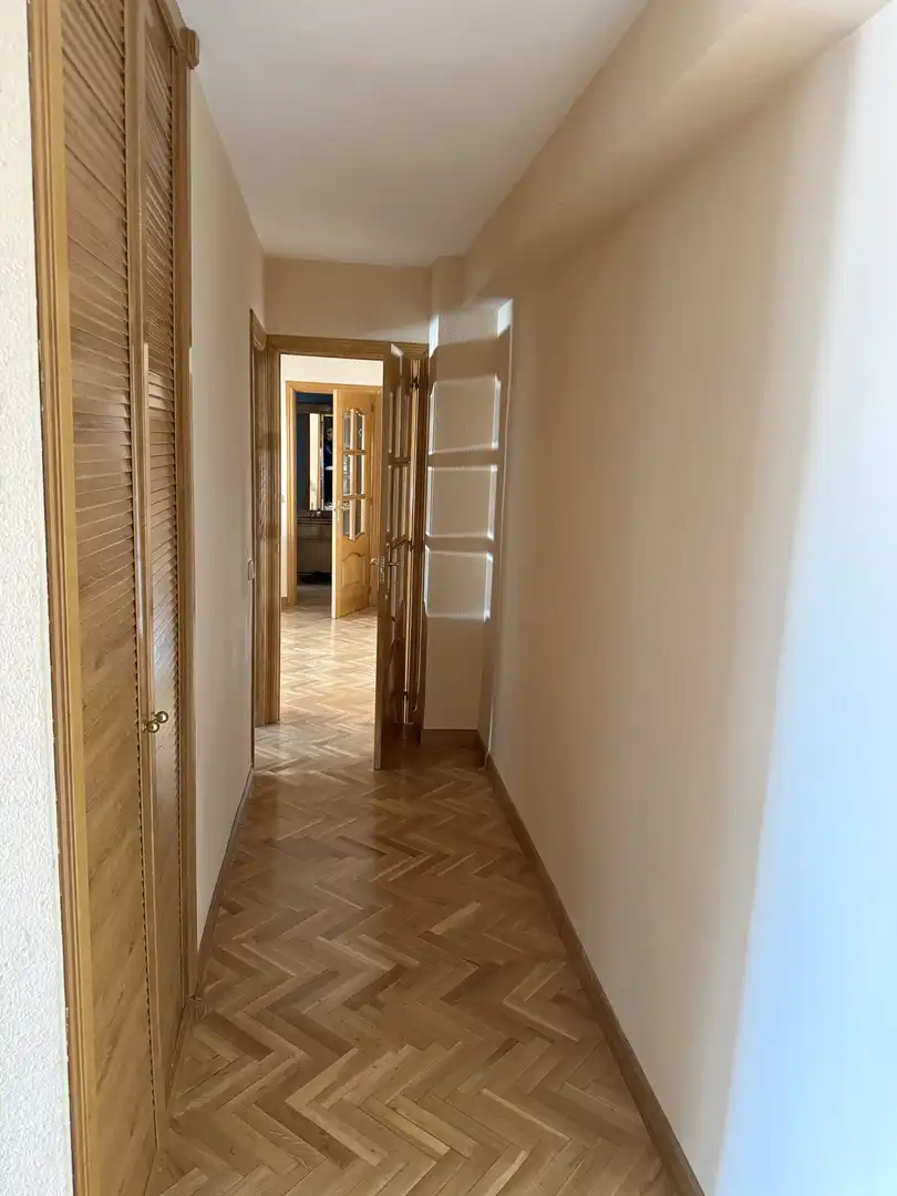 Flat for sale in  Madrid Capital  with Terrace