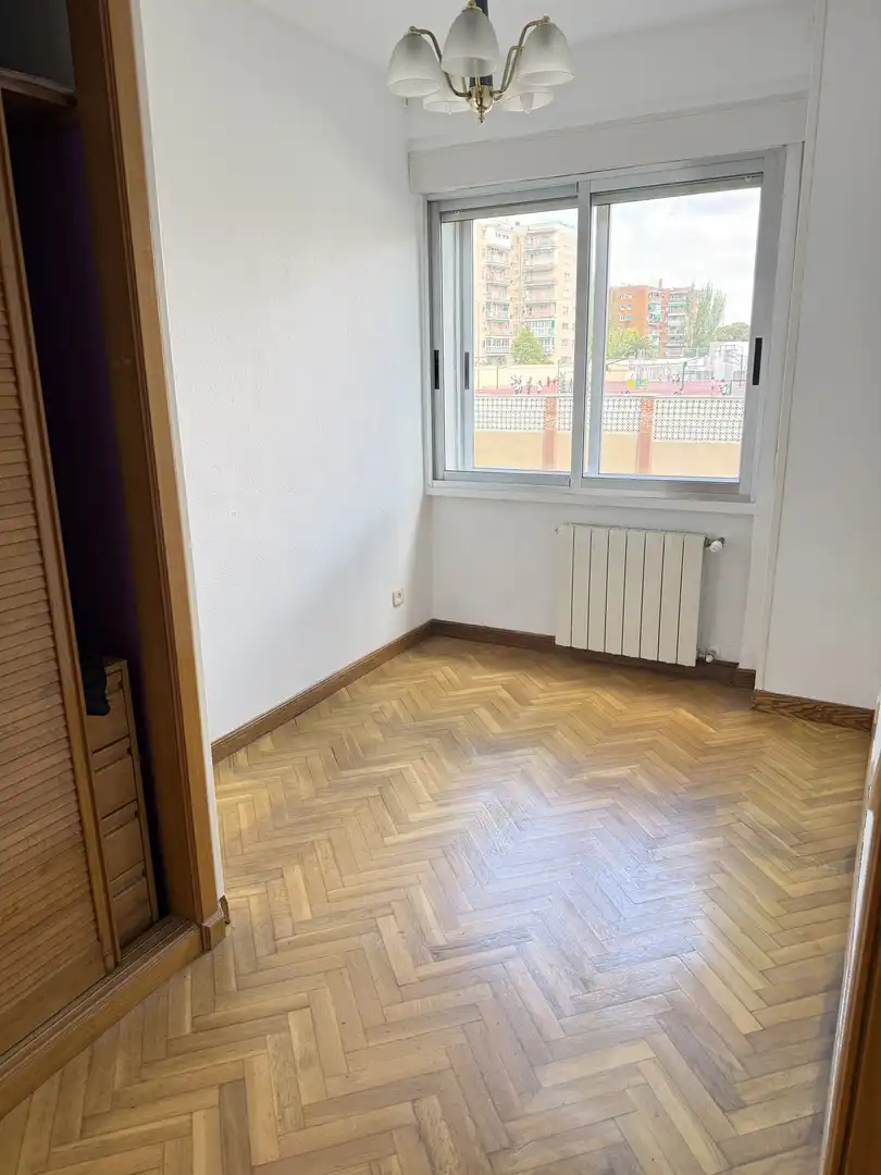 Bedroom of Flat for sale in  Madrid Capital  with Terrace