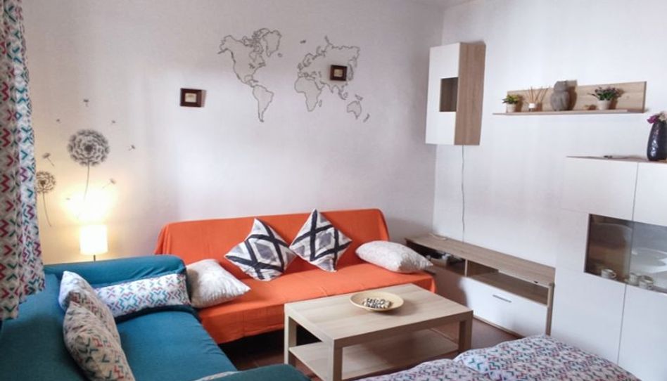 Apartament de lloguer a Calle Mari Pepa Estrada Segalerva, 2, Distrito Zeta - Recinto Ferial Cortijo de Torres, Málaga Capital - imatge 1 Foto 1 de Apartament de lloguer a Calle Mari Pepa Estrada Segalerva, 2, Distrito Zeta - Recinto Ferial Cortijo de Torres, Málaga Capital