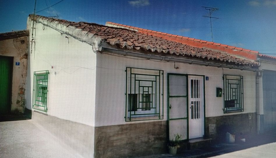 Planta baja en venta en Calle Concejo, 6, Espino de la Orbada, Salamanca - imagen 1 Foto 1 de Planta baja en venta en Calle Concejo, 6, Espino de la Orbada, Salamanca
