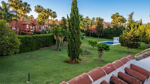 Piso de alquiler en Calle Esmeralda, 1, Nueva Atalaya, Estepona - imagen 4 Foto 4 de Piso de alquiler en Calle Esmeralda, 1, Nueva Atalaya, Estepona