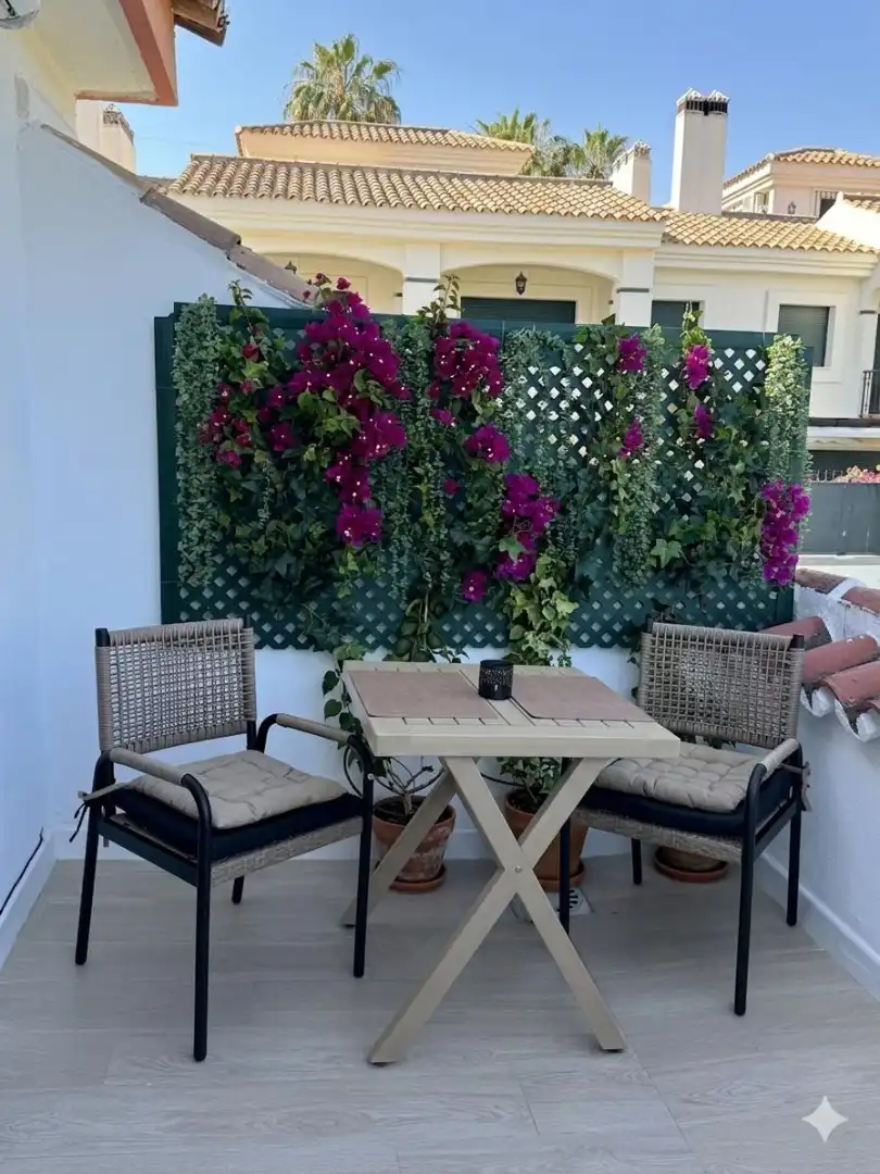 Piso de alquiler en Calle Esmeralda, 1, Nueva Atalaya Terraza de Piso de alquiler en Estepona con Aire acondicionado, Calefacción y Parquet