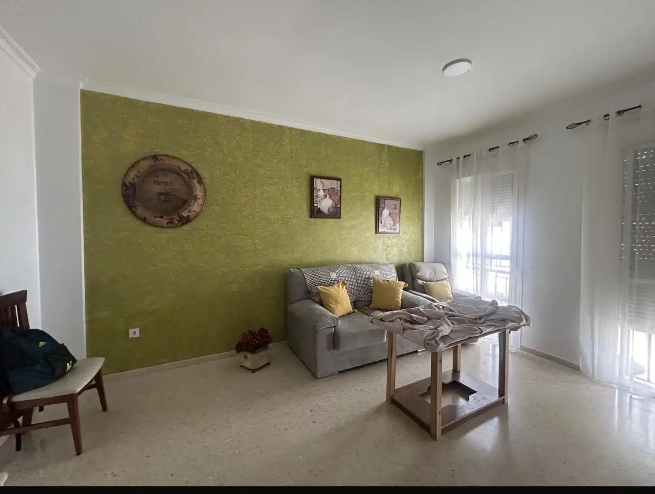 Sala de estar de Piso en venta en Los Palacios y Villafranca con Aire acondicionado, Calefacción y Terraza