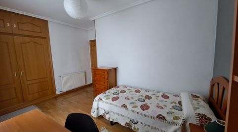 Room in Calle Batalla de Villalar, 5, Plantío - Alcampo, Burgos Capital - image 3 Photo 3 of Room in Calle Batalla de Villalar, 5, Plantío - Alcampo, Burgos Capital