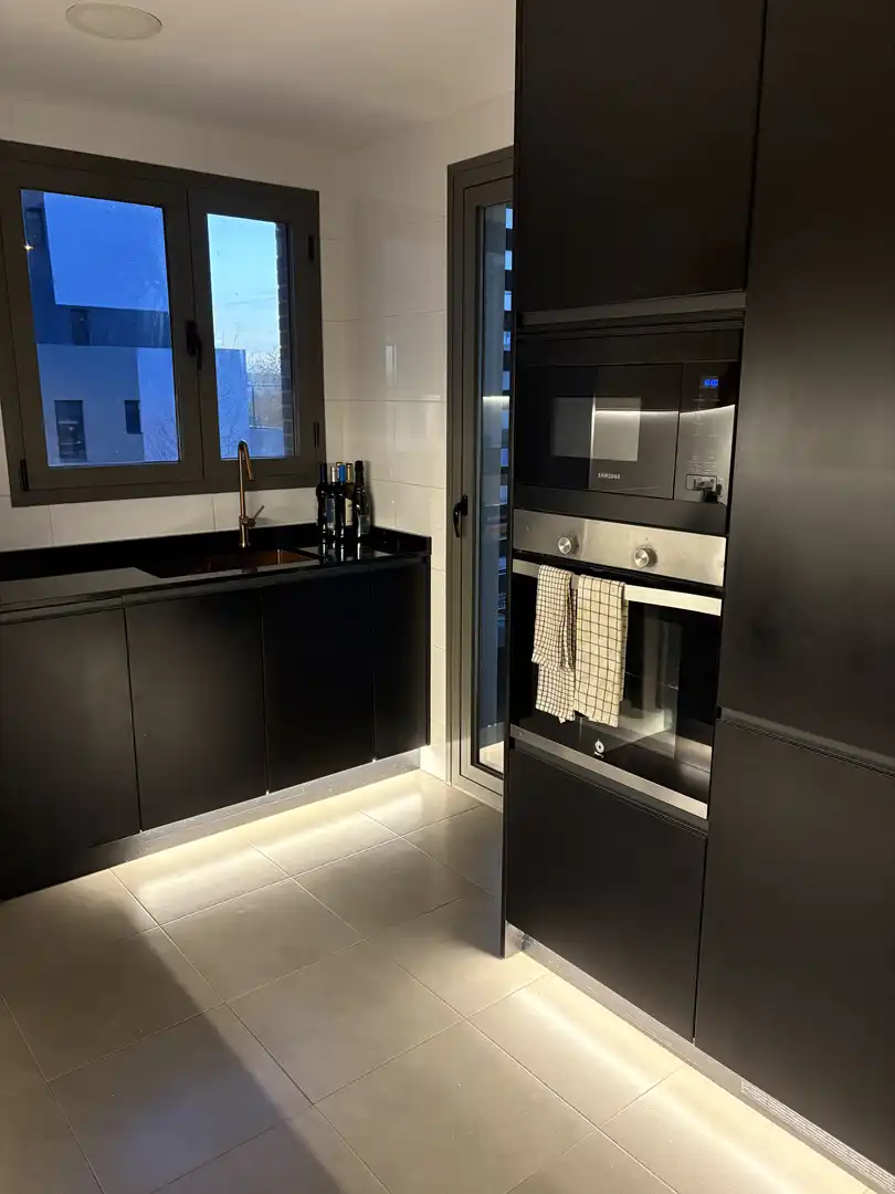 Kitchen of Flat for sale in Madrid