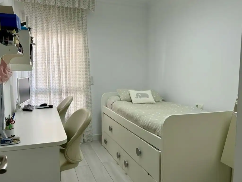 Flat for sale in Avenida de Espera, 98, Pozoalbero Bedroom of Flat for sale in Jerez de la Frontera with Air Conditioner, Heating and Swimming Pool