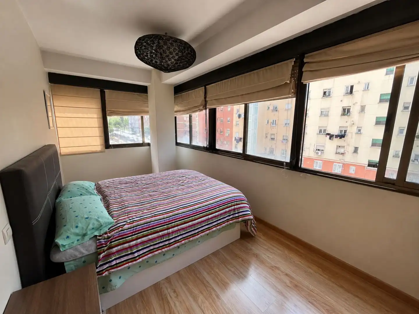 Piso en venta en Camino de Valderribas, 93, Numancia Habitación de Piso en venta en Madrid con Aire acondicionado, Calefacción y Parquet