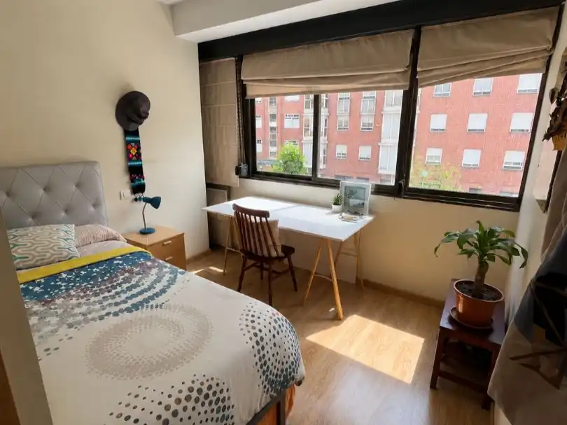 Piso en venta en Camino de Valderribas, 93, Numancia Habitación de Piso en venta en Madrid con Aire acondicionado, Calefacción y Parquet