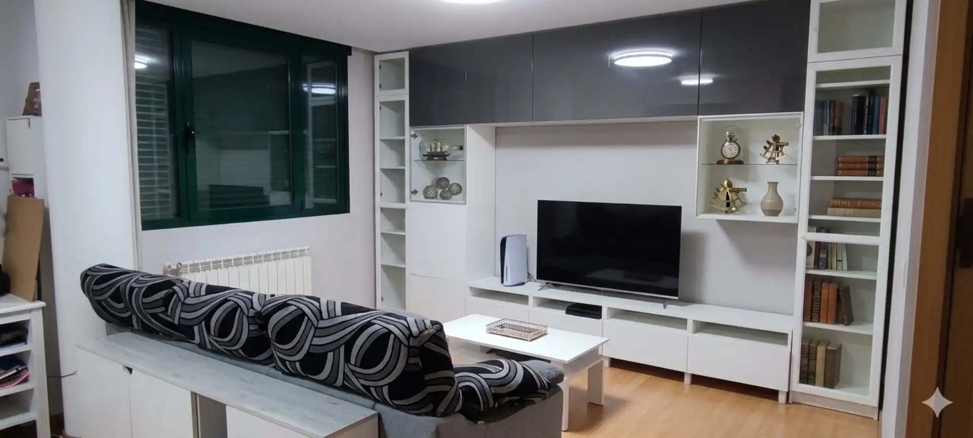 Piso en venta en Calle Fuente, 6, Alfoz de Quintanadueñas Sala de estar de Piso en venta en Alfoz de Quintanadueñas