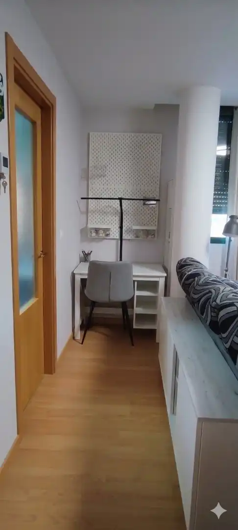 Piso en venta en Calle Fuente, 6, Alfoz de Quintanadueñas Habitación de Piso en venta en Alfoz de Quintanadueñas