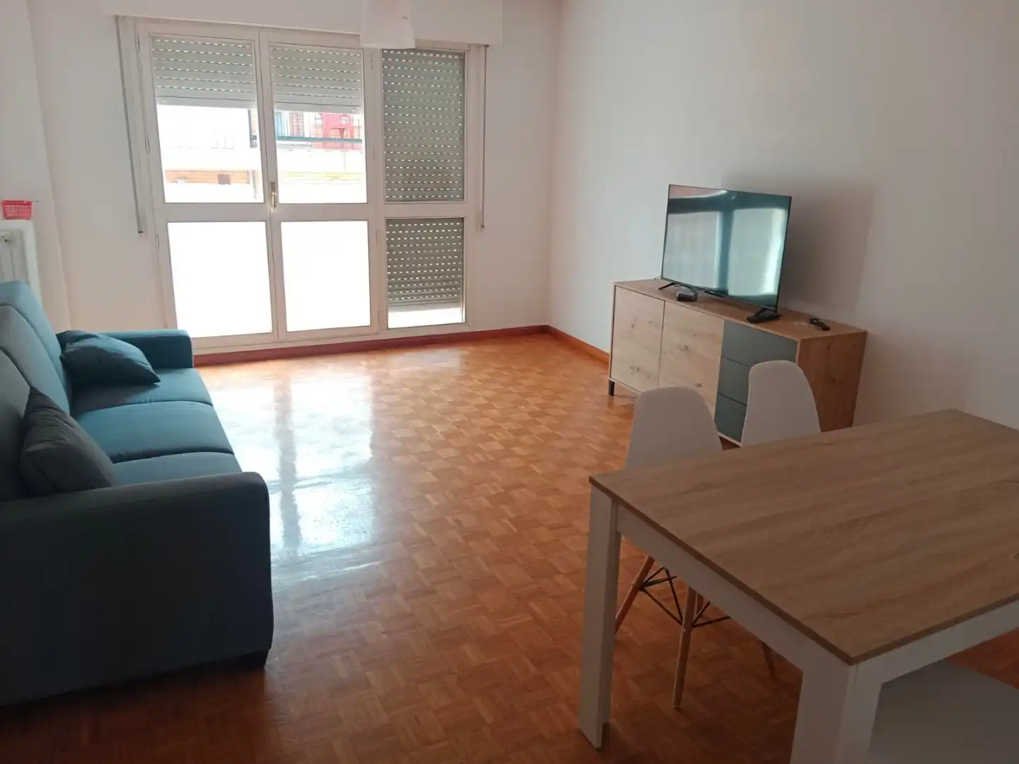 Living room of Flat for rent in Ólvega  with Heating, Parquet flooring and Furnished