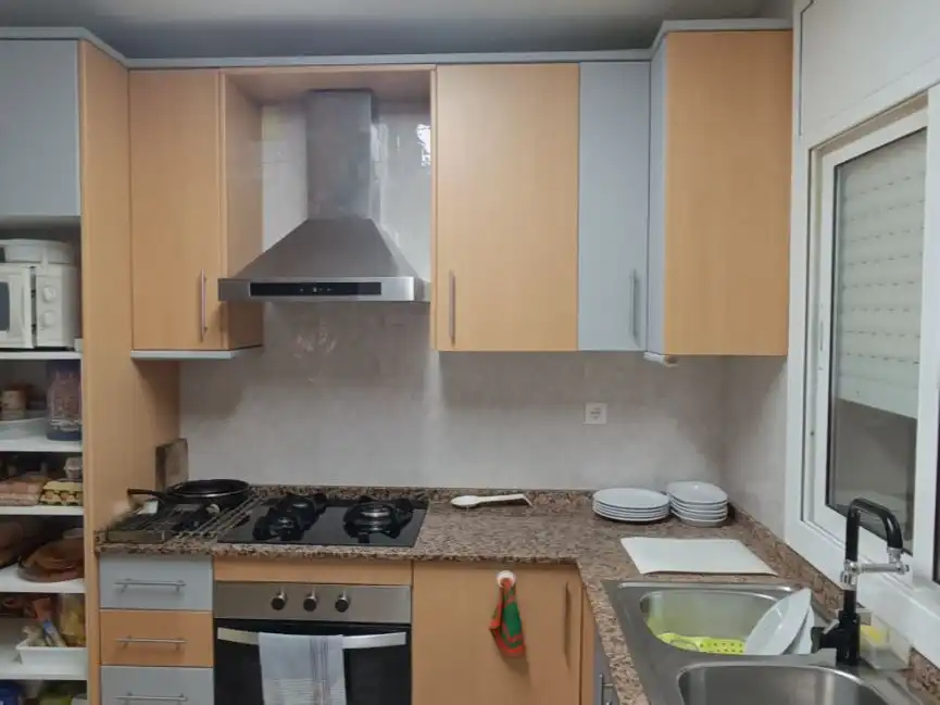 Casa adosada en venta en Carrer Calaf, 21, Roda de Berà Cocina de Casa adosada en venta en Roda de Berà con Balcón