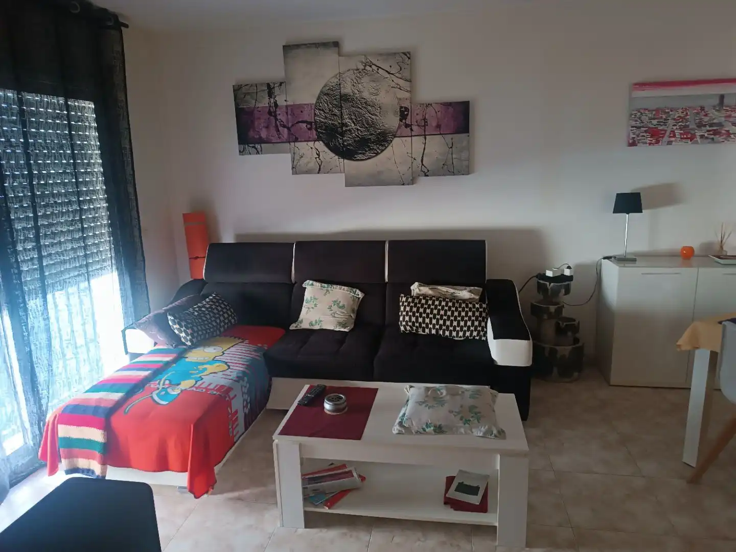Casa adosada en venta en Carrer Calaf, 21, Roda de Berà Sala de estar de Casa adosada en venta en Roda de Berà con Balcón