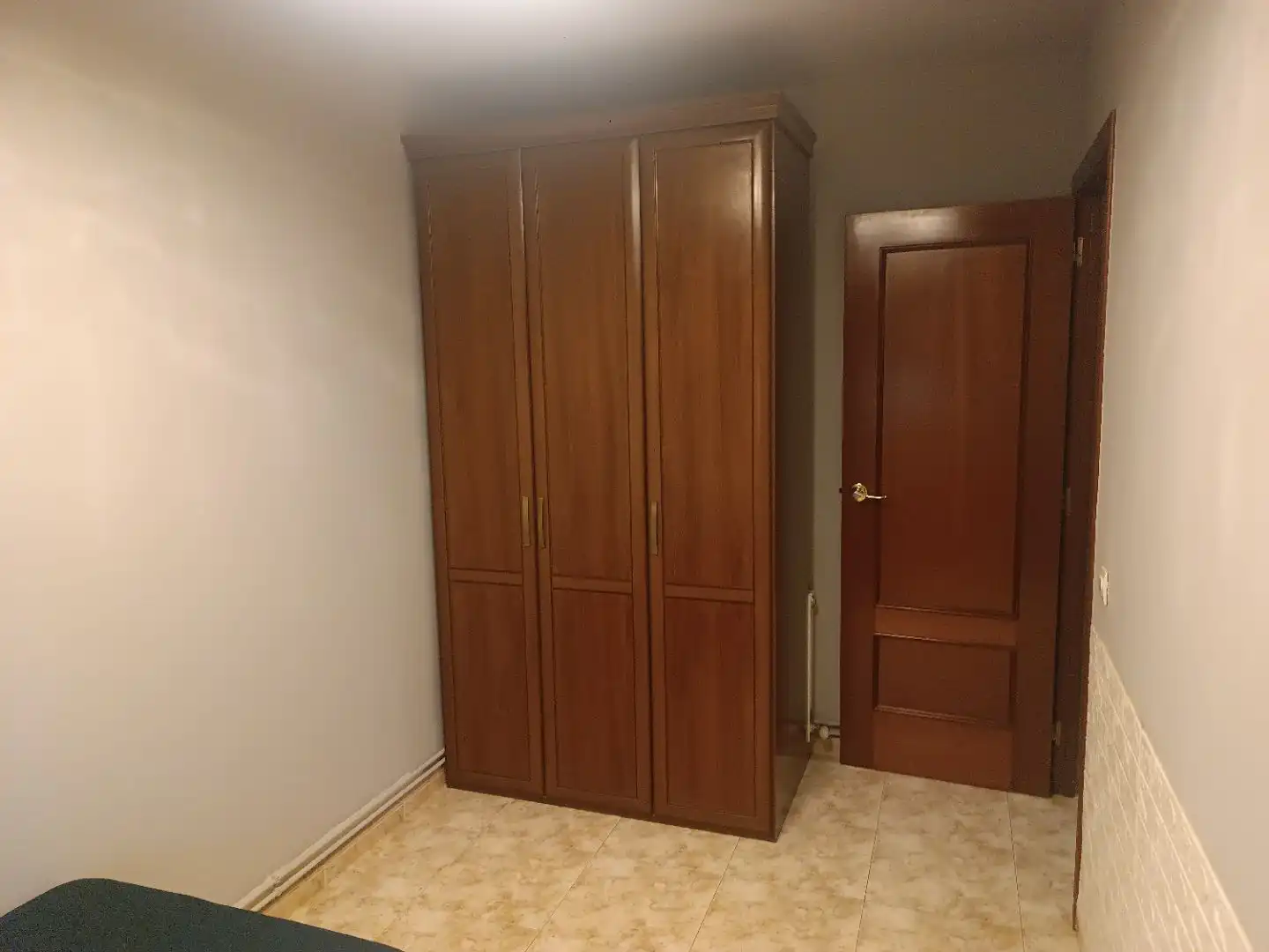 Casa adosada en venta en Carrer Calaf, 21, Roda de Berà Habitación de Casa adosada en venta en Roda de Berà con Balcón