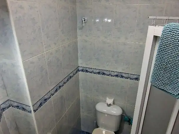 Habitación en Calle Ingeniero de la Torre Acosta, 7, Carranque - Haza Cuevas Habitación en Calle Ingeniero de la Torre Acosta, 7, Carranque - Haza Cuevas