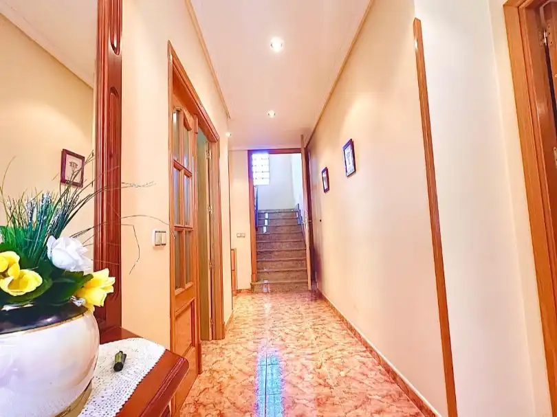 Wohnung zum Verkauf in Calle Quirós, 7, Ajofrín Wohnung zum Verkauf in Ajofrín mit Privatgarten, Terrasse und Abstellraum