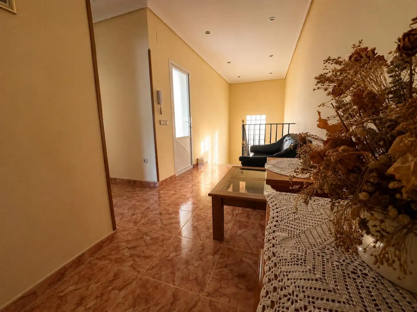 Wohnung zum Verkauf in Calle Quirós, 7, Ajofrín Wohnung zum Verkauf in Ajofrín mit Privatgarten, Terrasse und Abstellraum